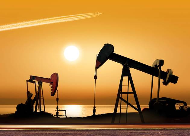 Торги на рынке нефти начались с резкого роста цен