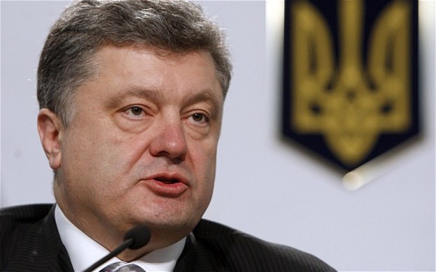 Порошенко: Украина теряет ежедневно 5 млн долларов из-за войны