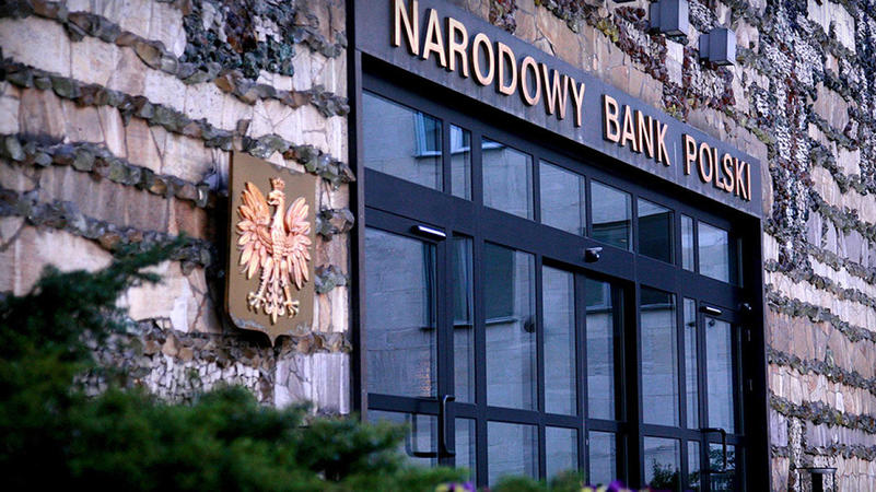 Центральный банк Польши решил оставить свою базовую процентную ставку без изменений – на уровне 1,5%.