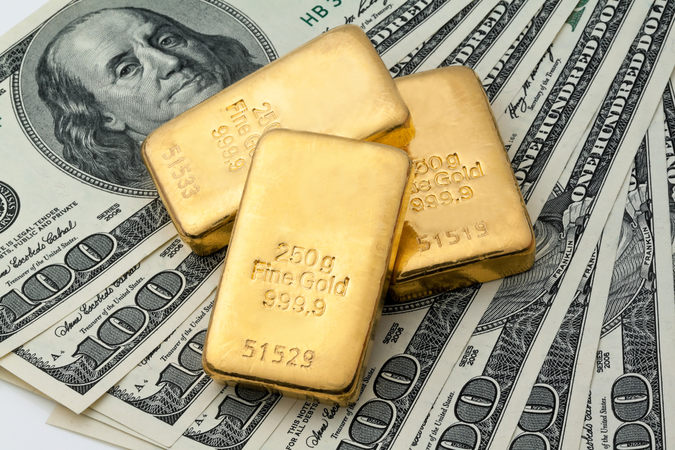Цена золота, серебра и палладия в Украине выросла, на платину упала.
