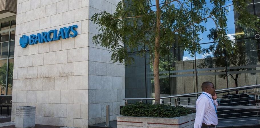 Barclays продаст одну пятую своей доли в африканской дочке Barclays Africa за 13,1 млрд ранд ($879 млн).