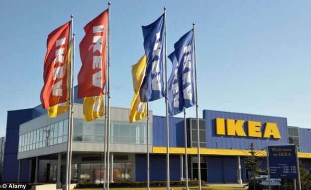 IKEA отзывает почти 36 млн комодов из США и Канады после смерти нескольких детей.