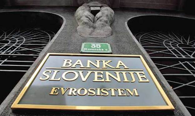 Полиция Словении направила своих сотрудников в Центральный банк страны, чтобы получить информация о возможных нарушениях в ходе реформирования банковской системы в 2013 году.