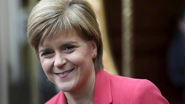 Первый министр Шотландии Никола Старджен заявила, что начнет подготовительную работу по отделению Шотландии от Великобритании.