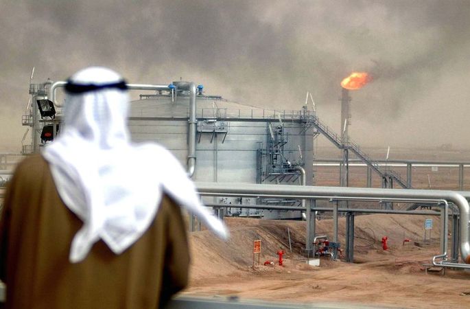 Крупнейший экспортер сырой нефти в мире Саудовская Аравия, побила собственный рекорд по добыче нефти, чтобы удовлетворить внутренний спрос.