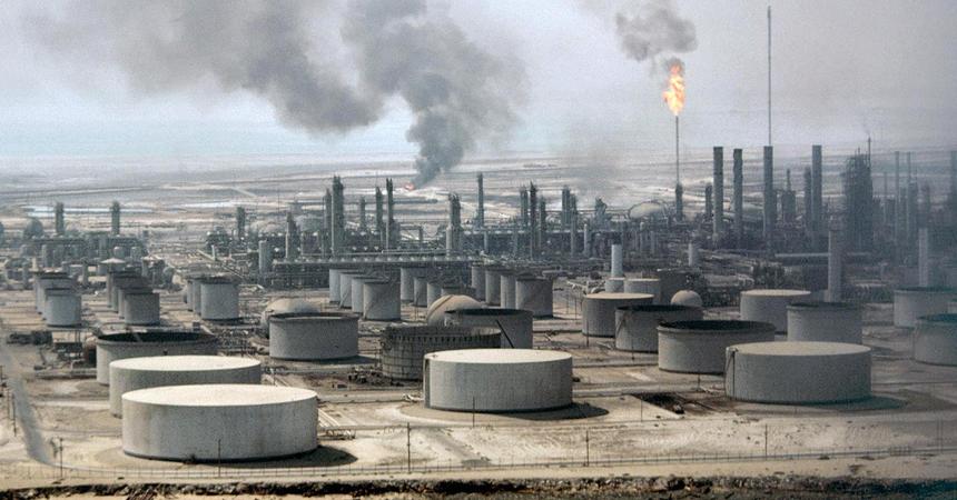 Крупнейший в мире экспортер нефти, Саудовская Аравия, пообещал не наращивать экспорт нефти и не заливать ею рынок, перед встречей ОПЕК.