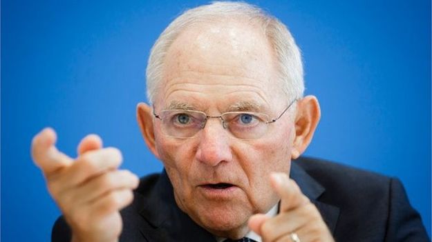 Министр финансов Германии Вольфганг Шойбле утверждает, что власти не будут медлить с сокращением налогов.