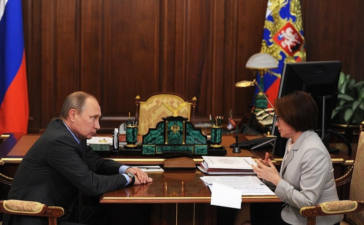 Во время заседания правительства, глава ЦБ РФ Эльвира Набиуллина сказала Владимиру Путину, что в России граждан не выпускают из страны из-за неоплаченных коммунальных платежек.
