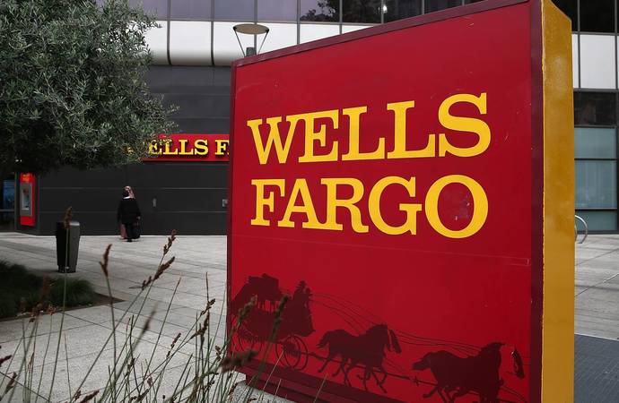 Акционеры Wells Fargo подали коллективный иск против банка.