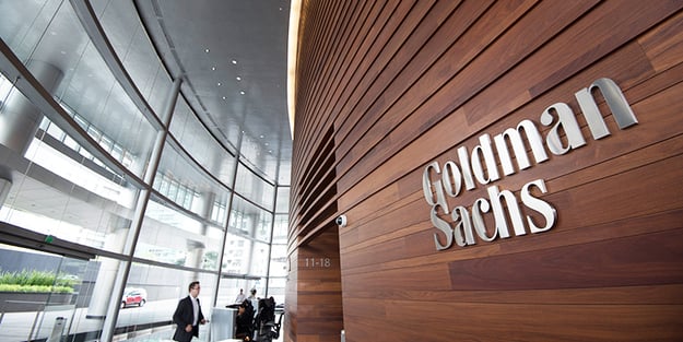 Инвестиционный банк Goldman Sachs пытается отвоевать долю в розничном банкинге.