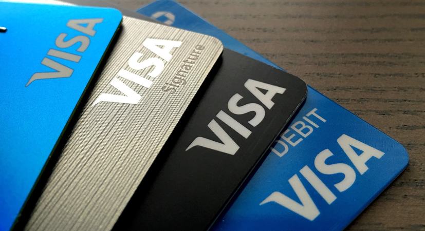 Прибыль крупнейшей платежной системы в мире Visa выросла в четвертом квартале на 28%.