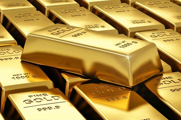 Национальный банк повысил курс золота и серебра.