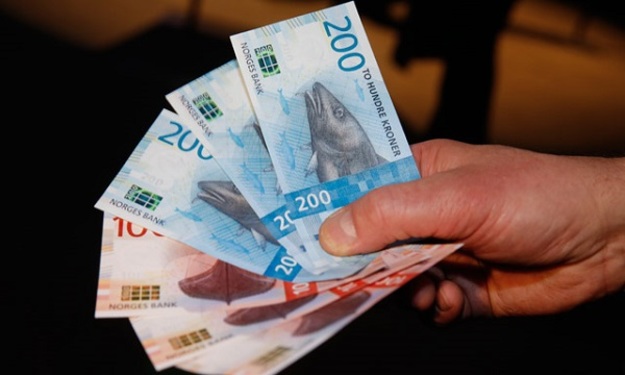 Центральный банк Норвегии представил новые банкноты, на которых впервые не изображены портреты известных людей.