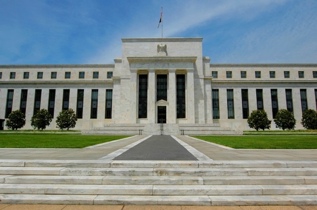 Руководство Федеральной резервной системы США повысило ключевую процентную ставку на 0,25 п.