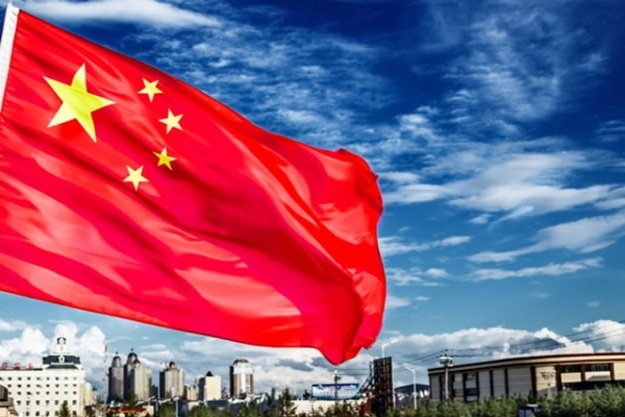 Правительство Китая планирует открыть второй по величине экономический рынок в мире для иностранных инвестиций, включая ослабление барьеров для инвестиций в банки и другие финансовые институты.