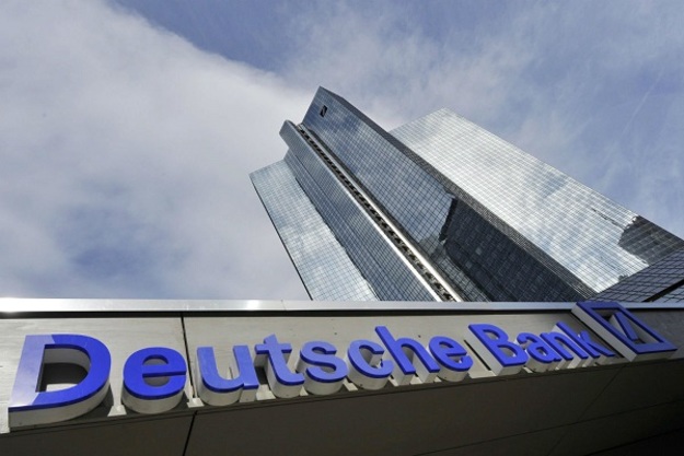 Чистый убыток Deutsche Bank в течение трех месяцев по декабрь 2016 года составил 1,9 млрд евро по сравнению с 2,1 млрд евро годом ранее.