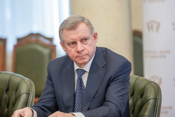 Исполняющий обязанности главы Национального банка Украины Яков Смолий имеет полномочия для подписания меморандума с Международным валютным фондом.