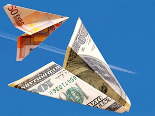 С 12 июня вступили в силу новые правила перевода денежных средств за границу, которые НБУ анонсировал 30 мая.