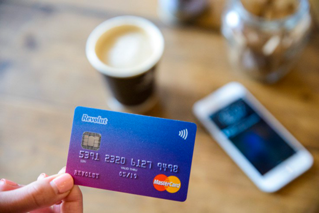 Лондонский финтех-стартап Revolut запускает новый продукт, ориентированный на бизнес — банковские счета.