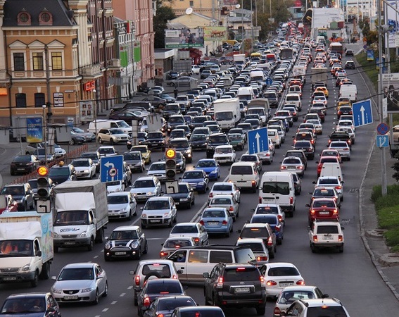Правительство Украины изменило методику определения среднерыночной стоимости легкового автомобиля для обложения его транспортным налогом (в размере 25 тыс.