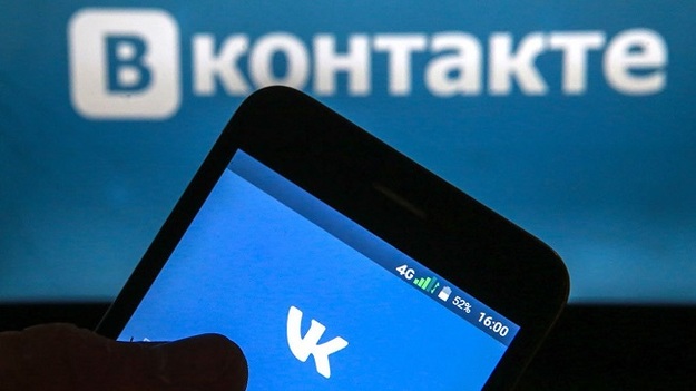 Президент Украины Петр Порошенко рассмотрел электронную петицию об отмене блокировки соцсети Вконтакте, которую подписали более 25 тысяч человек.