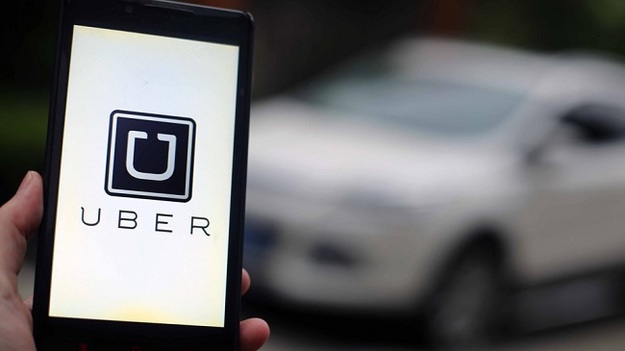 Такси-сервис Uber с 8 июля пересмотрел тарифы на поездки с UberX в Киеве.