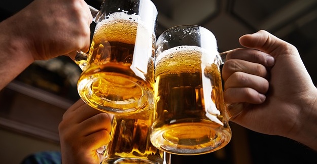 Крупнейший мировой пивоваренный концерн «Anheuser-Busch InBev» (AB InBev) со штаб-квартирой в Бельгии, и Anadolu Efes (Efes), крупнейшая пивоваренная компания Турции, заключили соглашение о намерении об объединении своего бизнеса на территории России и Ук