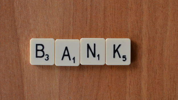 По состоянию на 1 августа 2017 Фондом гарантирования вкладов выявлено нарушений законодательства в банках-банкротах на более чем 429 млрд гривен.
