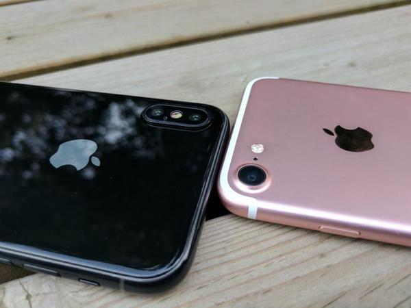Презентация нового смартфона Apple, который, вероятно, получит название iPhone 8, состоится 12 сентября.