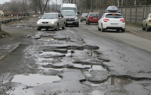 Служба автомобільних доріг України (Укравтодор) запускає онлайн геоінформаційну систему, за допомогою якої можна буде відстежувати стан дорожнього покриття та ремонту доріг.