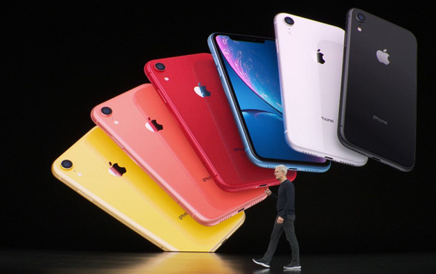 Американская компания Apple презентовала линейку новых iPhone 11.