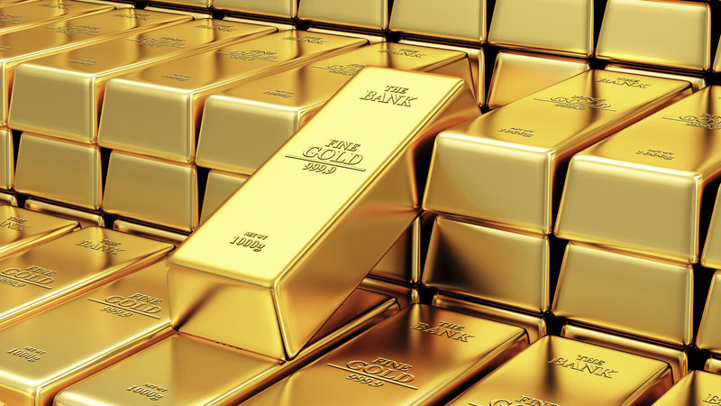 Спотова ціна унції золота впала до $1690, що є найнижчим показником з 8 червня 2020 року.