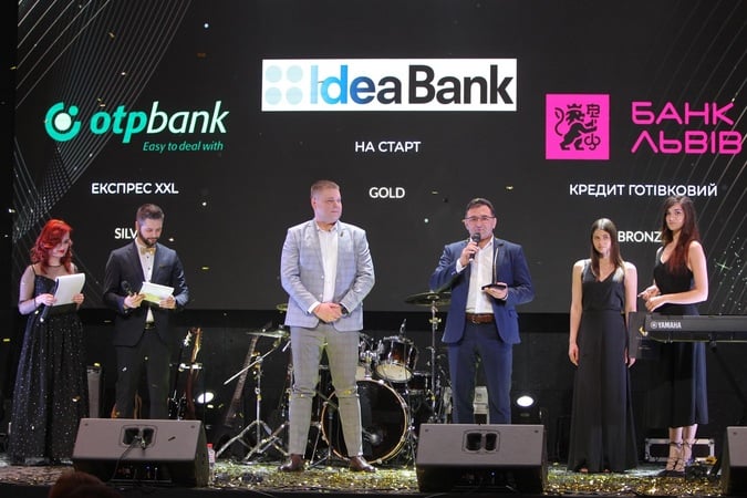 Під час церемонії FinAwards 2021, яка відбулась 22 травня в Києві, перемогу у номінації «Кредит готівкою» здобув Ідея Банк з програмою «На старт».