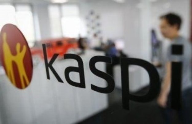 Акции казахстанской финтехкомпании Kaspi.kz упали более чем на 30% за один торговый день 5 января 2022 года на фоне происходящих в Казахстане событий.