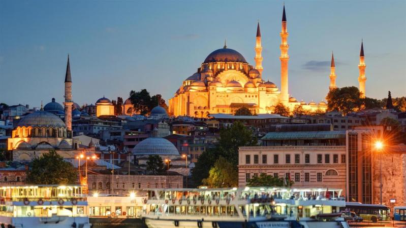 З 1 січня 2023 року в Туреччині набуває чинності податок на послуги з ночівлі в готелях, мотелях та базах відпочинку.