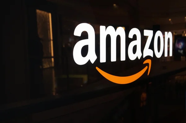 Компанія Amazon у найближчі тижні звільнить ще 9 тисяч співробітників на додаток до попередніх скорочень — очікується, що останнє скорочення торкнеться підрозділів хмарних обчислень, реклами, кадрів та Twitch.