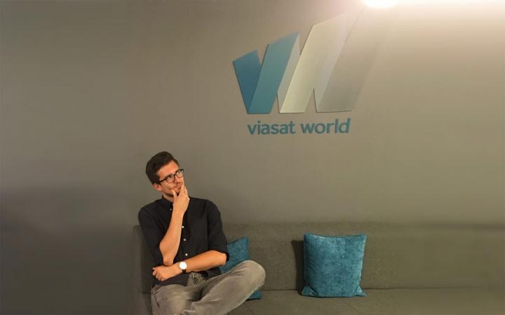 Компания Viasat World Limited и Sabiero Holdings Limited подписали соглашение купли-продажи акций, этим соглашением от 16 марта было согласовано, что все акции Sabiero в Viasat Украина передаются Viasat World, пишет dev.ua.