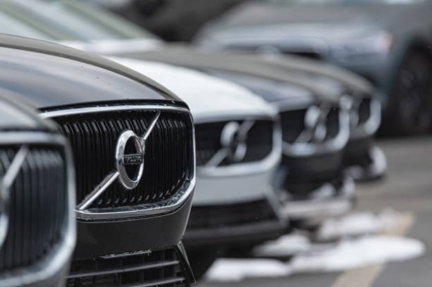 Акції шведської Volvo Cars досягли найвищого рівня з листопада після того, як автовиробник опублікував звіт про рекордні продажі у березні.