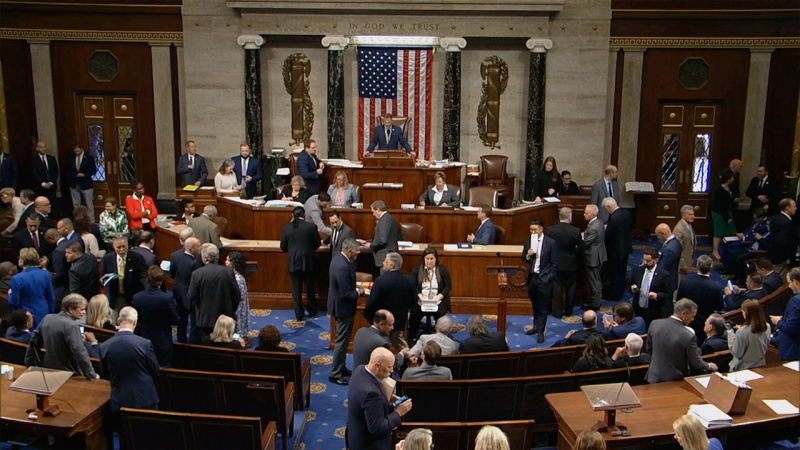 Палата представників США у суботу, 20 квітня, проголосувала за законопроєкт про іноземну допомогу для України у розмірі $60 млрд.