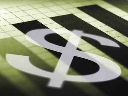 Сегодня НБУ намерен продавать валюту на межбанке по курсу 7,80 грн за доллар