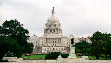 Сенат США поддержал план спасения экономики