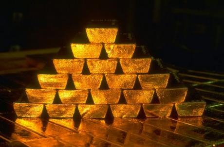 МВФ может продать до 500 тонн золота для помощи бедным 