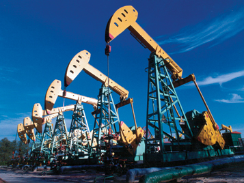 Цены на нефть в мире достигли самого высокого уровня за 4 месяца
