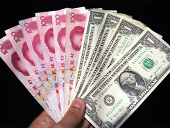 Китай может «подкосить» позиции доллара