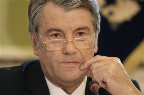 Ющенко поручил НБУ напечатать гривну для расчётов за газ