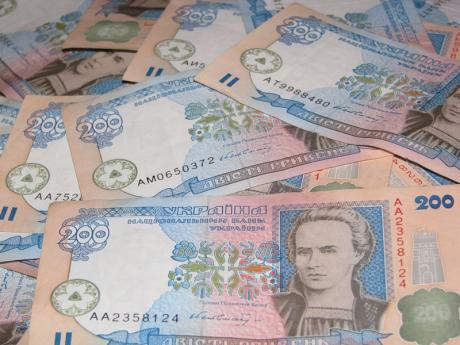 Межбанковская гривна подешевела на 25% (Рынок МБК)
