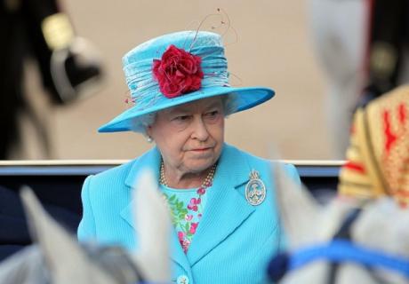 Британская корона потеряла 1,3 млрд фунтов из-за кризиса
