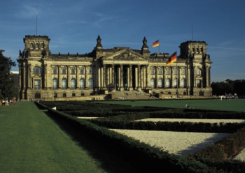 Правительство Германии снижает налоги