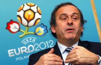 Платини: Если к июню-2011 в Киеве не будет построен стадион, Украина лишится Евро-2012