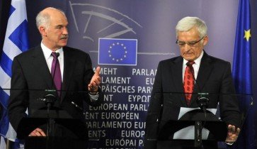 Евросоюз и МВФ предоставят кредит на спасение греческой экономики